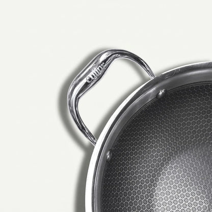 Stainless steel side handle on Culinr HexaShield kadhai